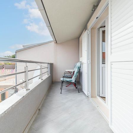Studio Apartmani Dora Μακάρσκα Εξωτερικό φωτογραφία